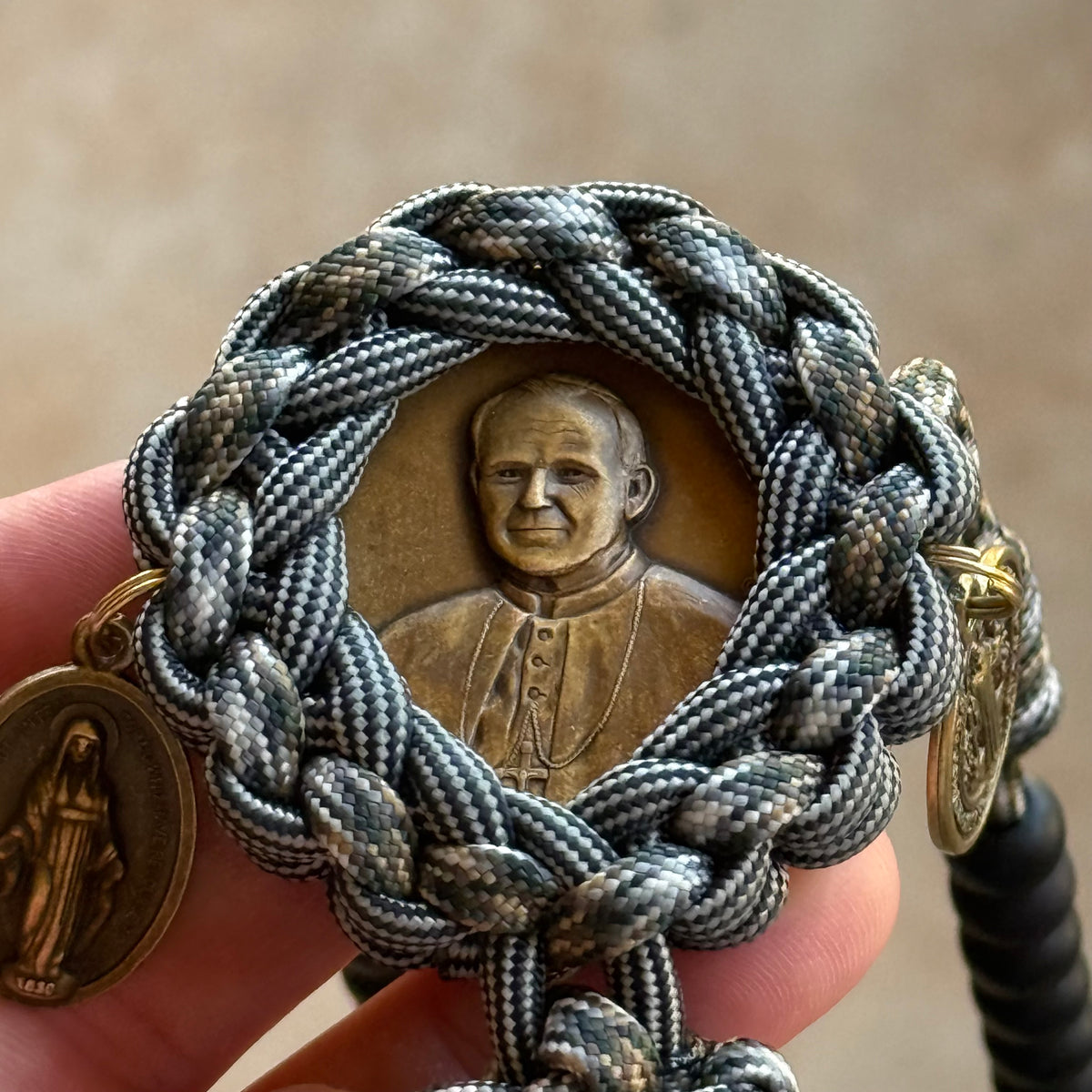 *SOLD* “Knot Without A Fight” Large Rosary