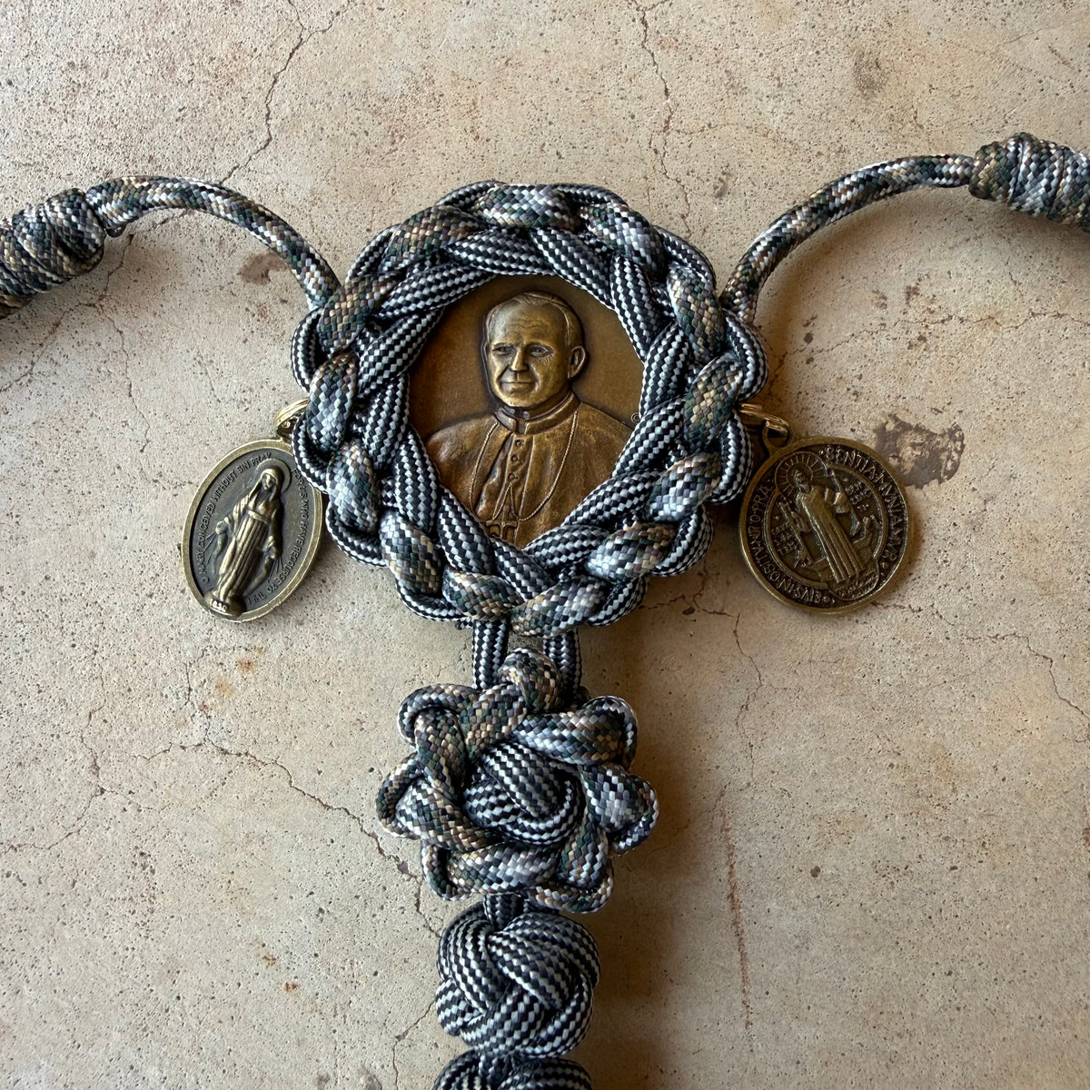 *SOLD* “Knot Without A Fight” Large Rosary