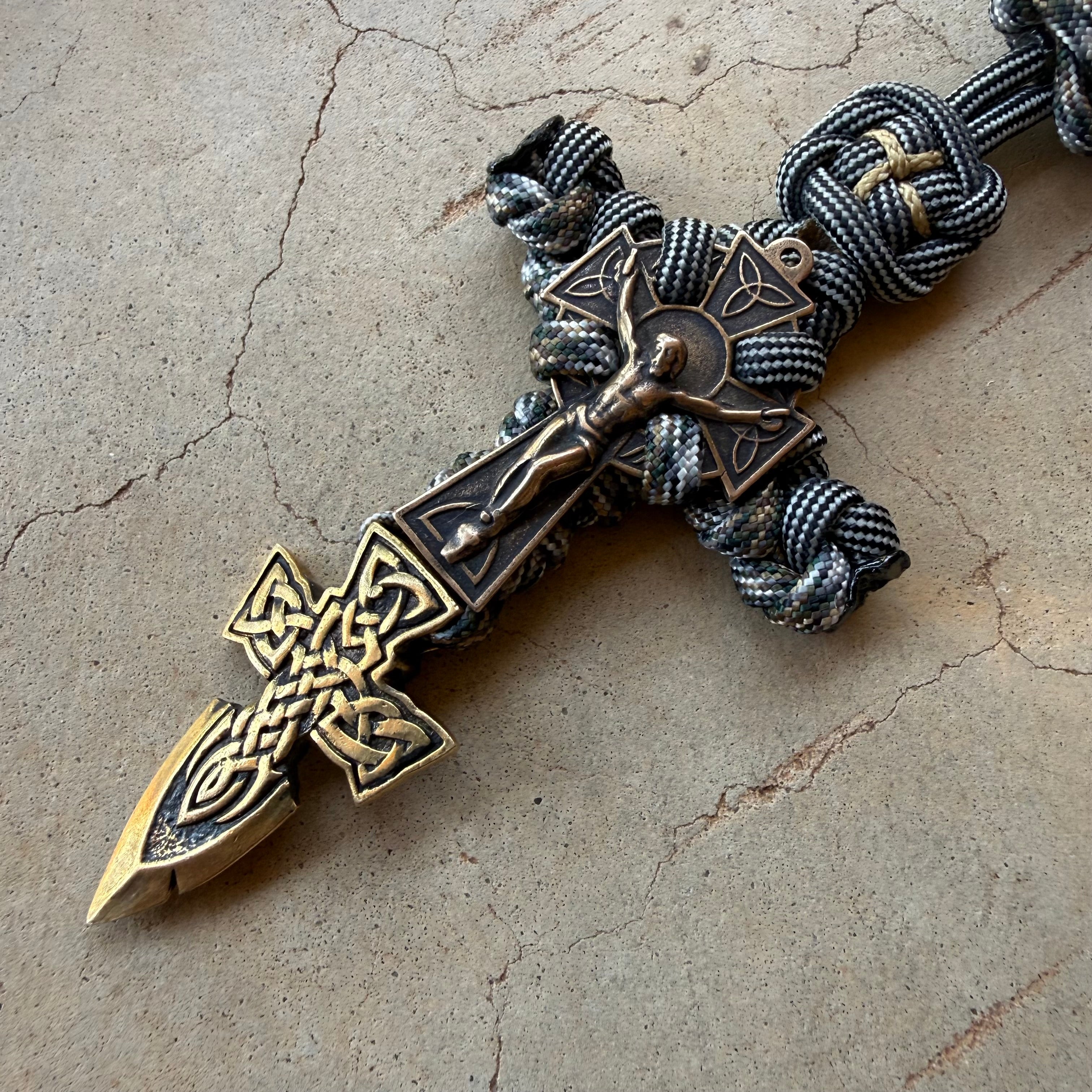 *SOLD* “Knot Without A Fight” Large Rosary